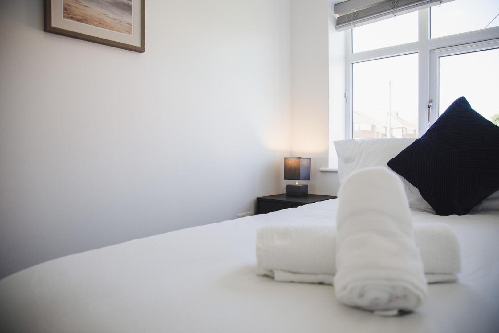 Вилла New 2Bd Pontac Flat In The Heart Of Дидкот Экстерьер фото